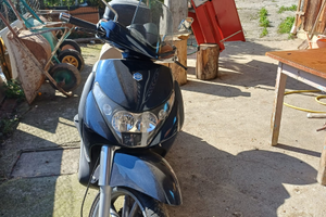 Piaggio Beverly 400