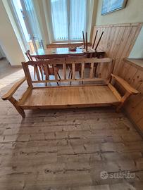 Divano in legno a Dosoledo(Comelico Superiore)