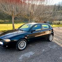 Alfa Romeo 147  1.6- IMPIANTO GPL- OK NEOPATENTI