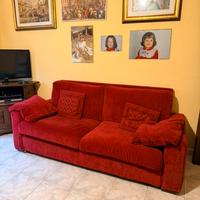 Divano rosso