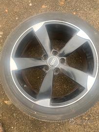 4 cerchi con gomme audi