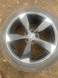 4 cerchi con gomme audi