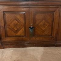 CREDENZA IN LEGNO MASSICCIO
