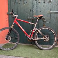 Trek full sospension