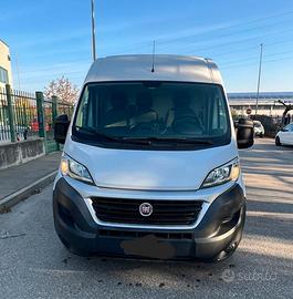 Furgone fiat ducato tetto alto