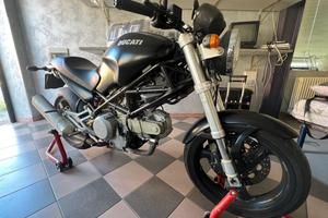 Monster 600