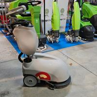 Lavapavimenti lavasciuga Comac Vispa