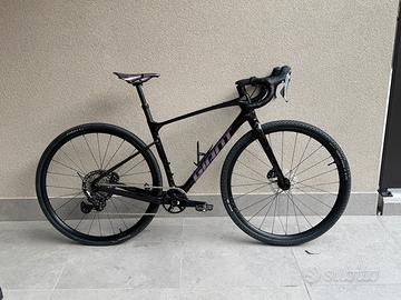 Giant Revolt Advanced 1 gravel