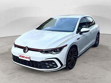Volkswagen Golf GTI 2.0 TSI GTI DSG