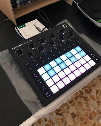 Novation Circuit Tracks + Case + 17 Sound Pack