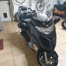 Scooter Kymco Grand Dink 250cc