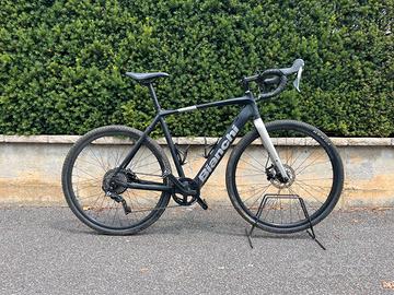 BICI GRAVEL BIANCHI E-BIKE