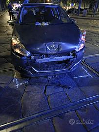 Peugeot 208 hdi