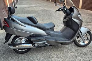 Burgman 400 bisnes