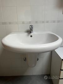 Lavabo  mezzacolonna e miscelatore ideal standard