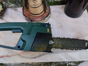 Motosega Elettrica "Black And Decher"