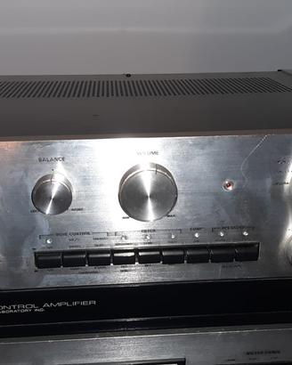 Preamplificatore accuphase C200