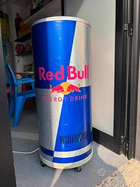Frigorifero Red Bull