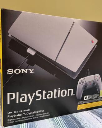 PlayStation 5 Slim 30th Anniversary