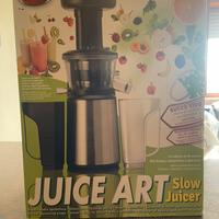 Estrattore di succo di frutta e verdura