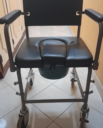 Sedia wc per anziani con rotelle 