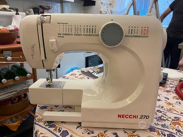 Macchina da cucire elettrica