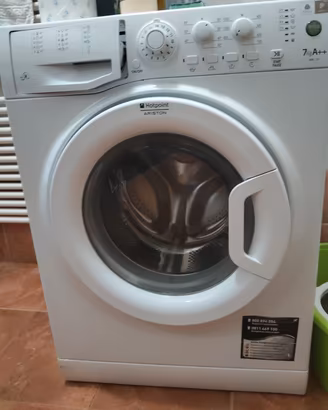 Lavatrice  usata molto poco. 
