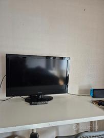 Tv Hisense 32'' con Scatola e telecomando