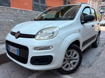 Fiat Panda 0.9 TWINAIR TURBO NATURAL POWER LOUNGE