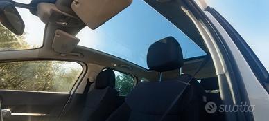 Peugeot 3008 2010 - HUD, tetto e frizione nuova
