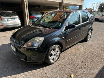 Ford fiesta 1.2 benzina 2008