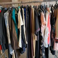 Abbigliamento nuovo con cartellino o usato poco