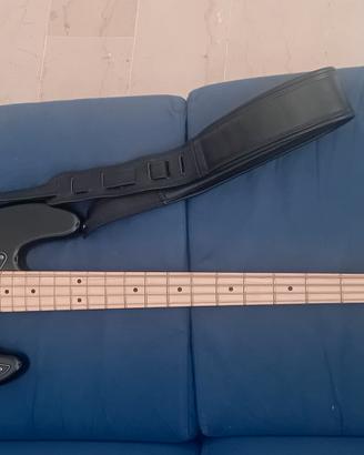 Squier jazz bass