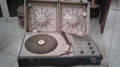 Fono valigia  Philips. 