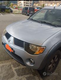 Mitsubishi l200 (2006-2015) - 2010