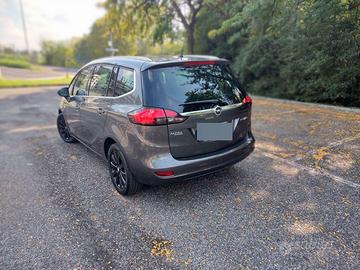 Opel Zafira 1.6 Metano 7 posti – MOTORE DA RIVEDRE