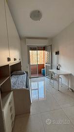 Stanza singola con balcone privato-380 euro