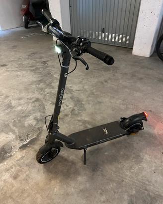 Monopattino elettrico Smartgyro K2