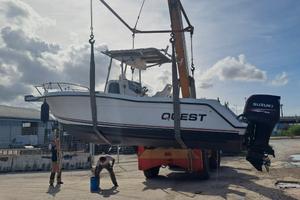 scafo inaffondabile fourwinns quest 237