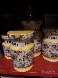 Barattoli ceramica cucina