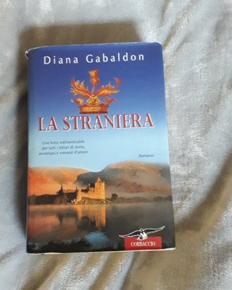 D. Gabaldon "la straniera" prima edizione