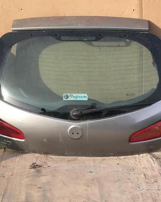ALFA 147 PORTELLONE 2006>