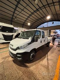 Daily 35c14 doppia cabina