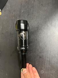 ammortizzatore FOX Float X performance 2026 185x55
