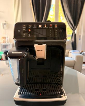 Macchina caffè Philips LatteGo5500