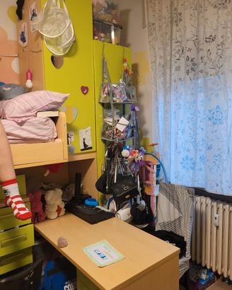 cameretta  bimbo/a