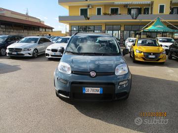 Fiat Panda 1.0 FIREFLY HYBRID CITY CROSS S