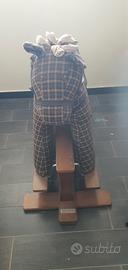 cavallo a dondolo come nuovo