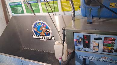 lavaggio self-service per cani