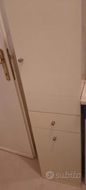 Mobile bagno portabiancheria